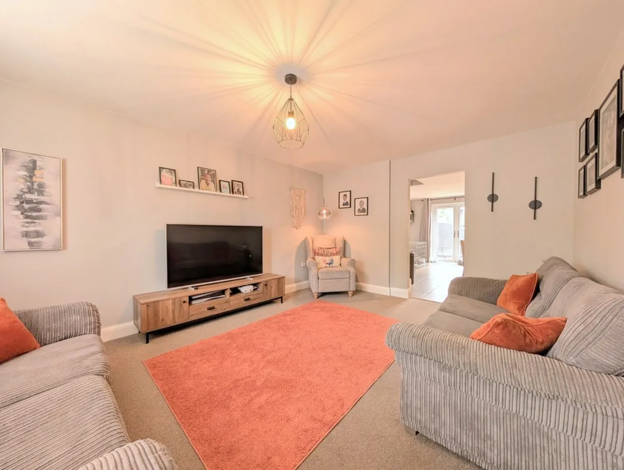 Garden Close, Grantham, photo 6