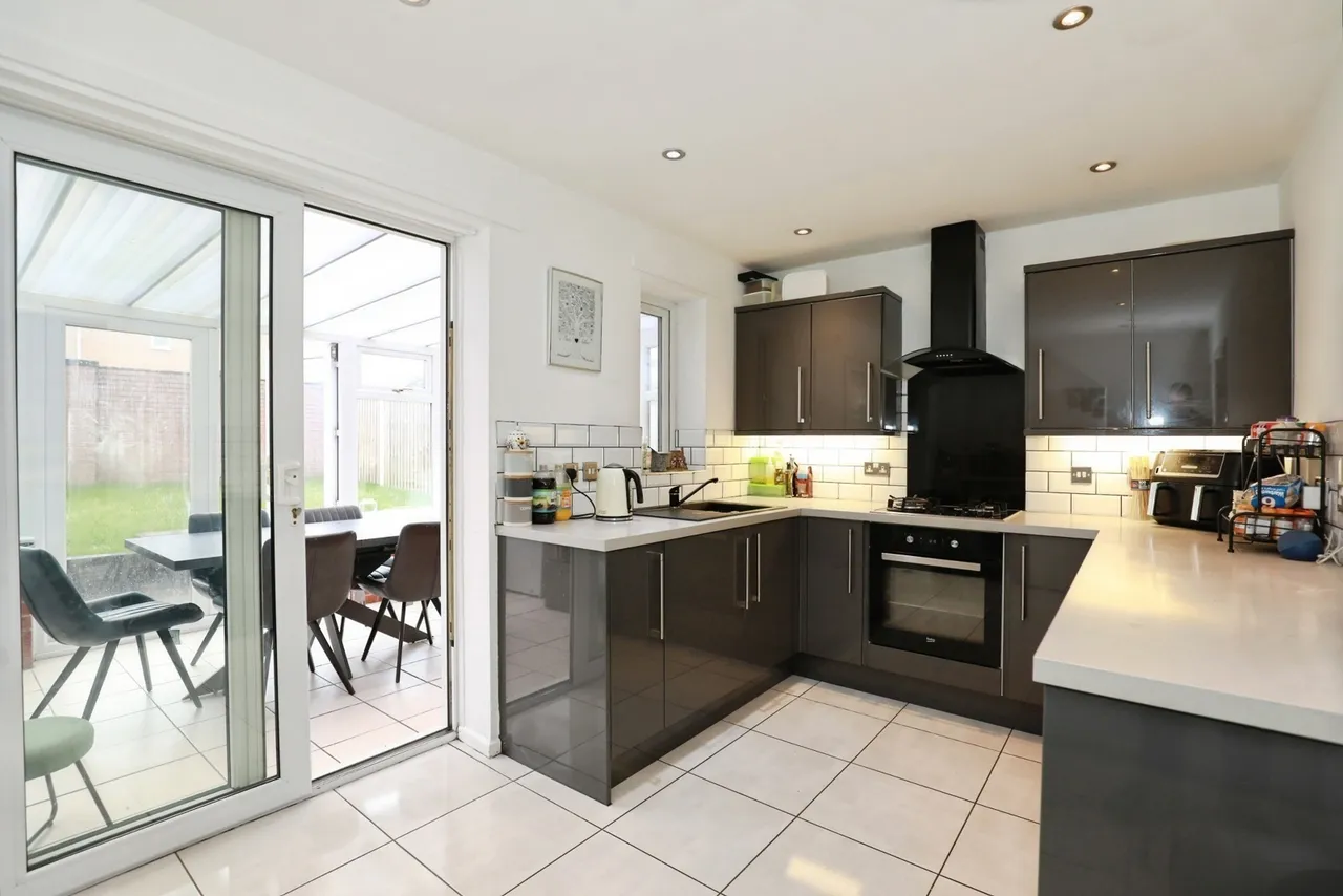Hughes Drive, Crewe, Cheshire, CW2, photo 3
