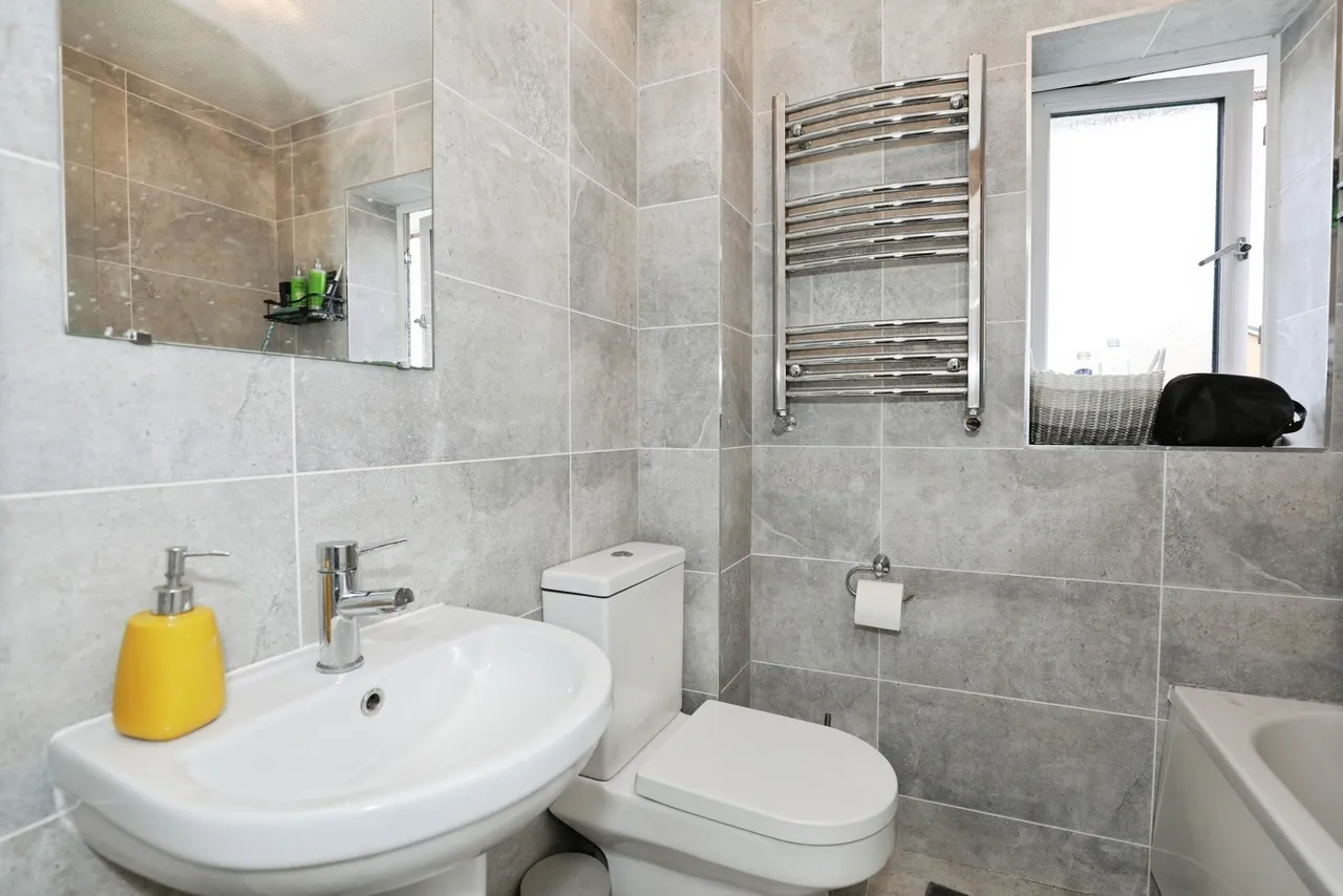Hughes Drive, Crewe, Cheshire, CW2, photo 13