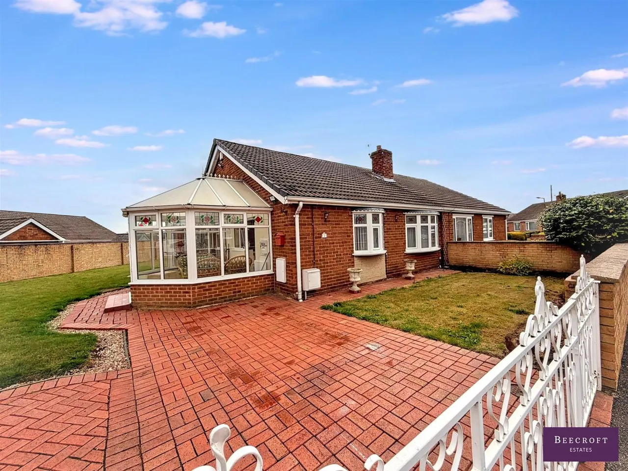 2 bed house for sale, Farm Way, Darfield