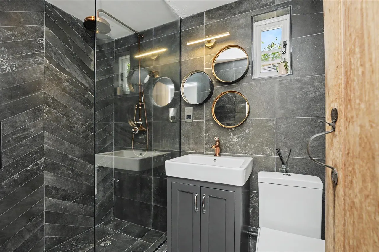 Tindon End, Great Sampford, CB10, photo 12