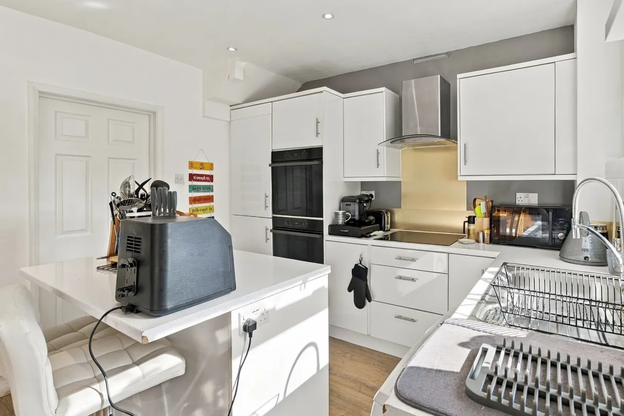 Boscombe Avenue, Eccles, M30, photo 5