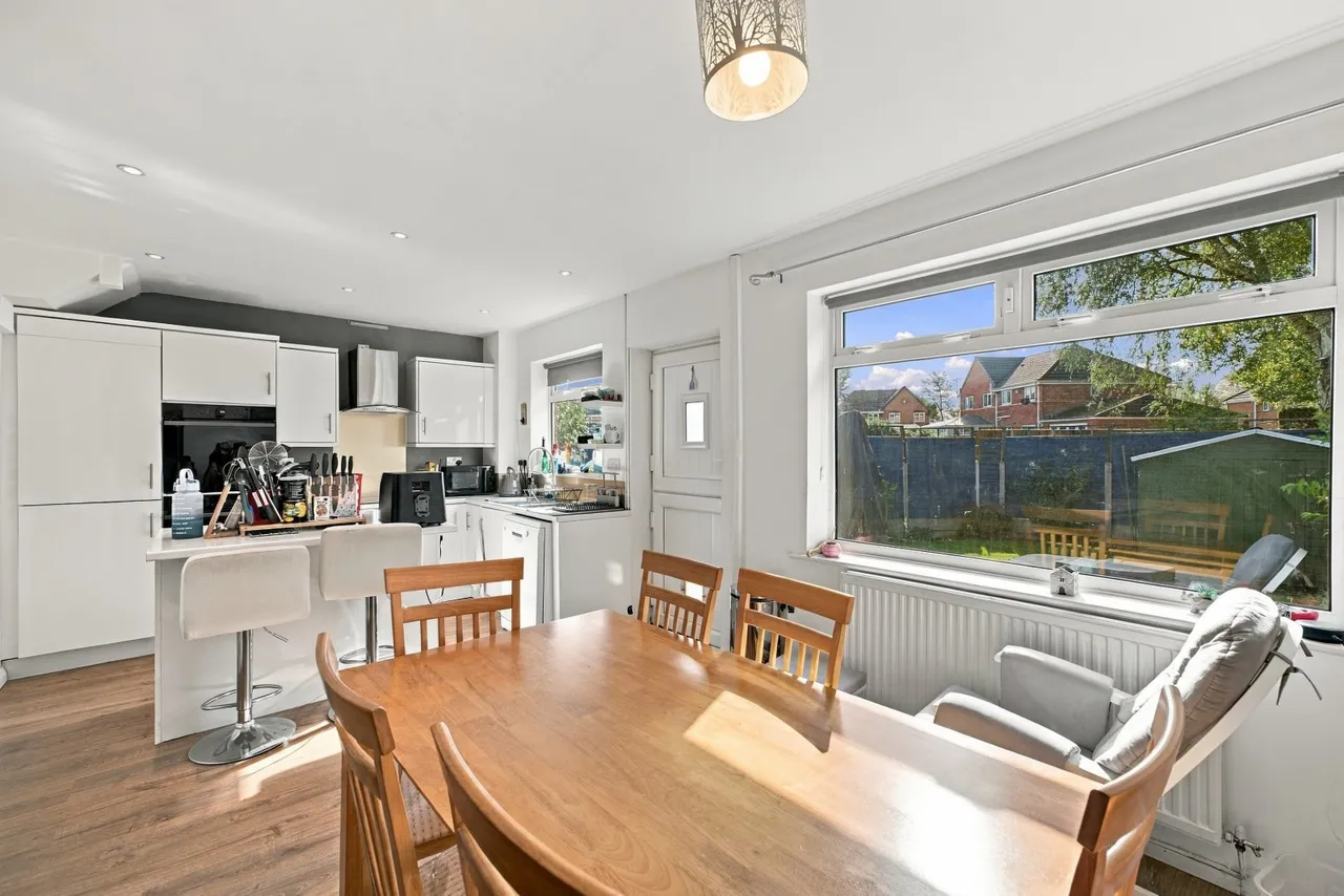 Boscombe Avenue, Eccles, M30, photo 4