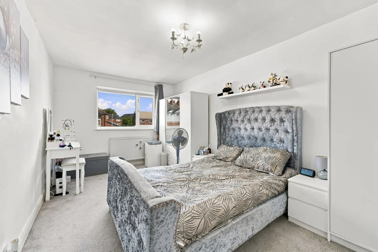 Boscombe Avenue, Eccles, M30, photo 9