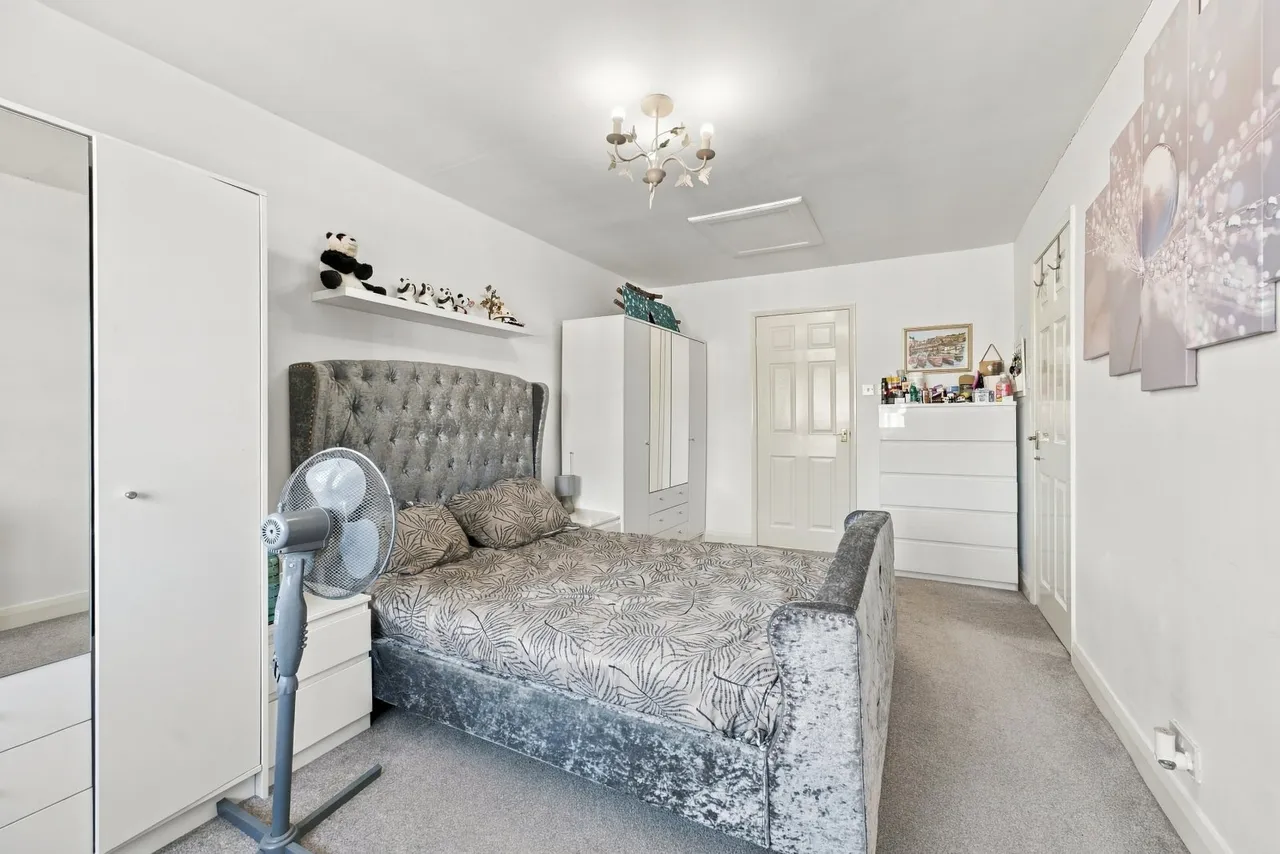 Boscombe Avenue, Eccles, M30, photo 10