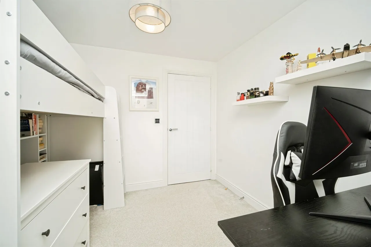 Webster Avenue, Shirley, B90, photo 12