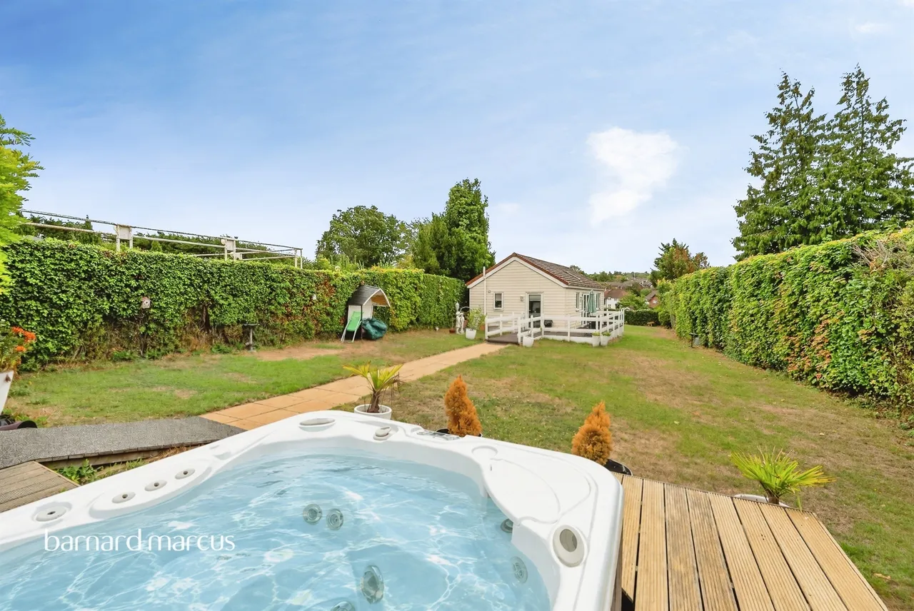 Fir Tree Road, Banstead, SM7, photo 17