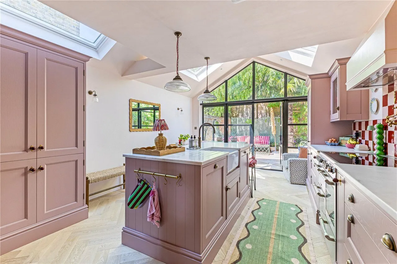 Beverley Cottages, London, SW15, photo 11