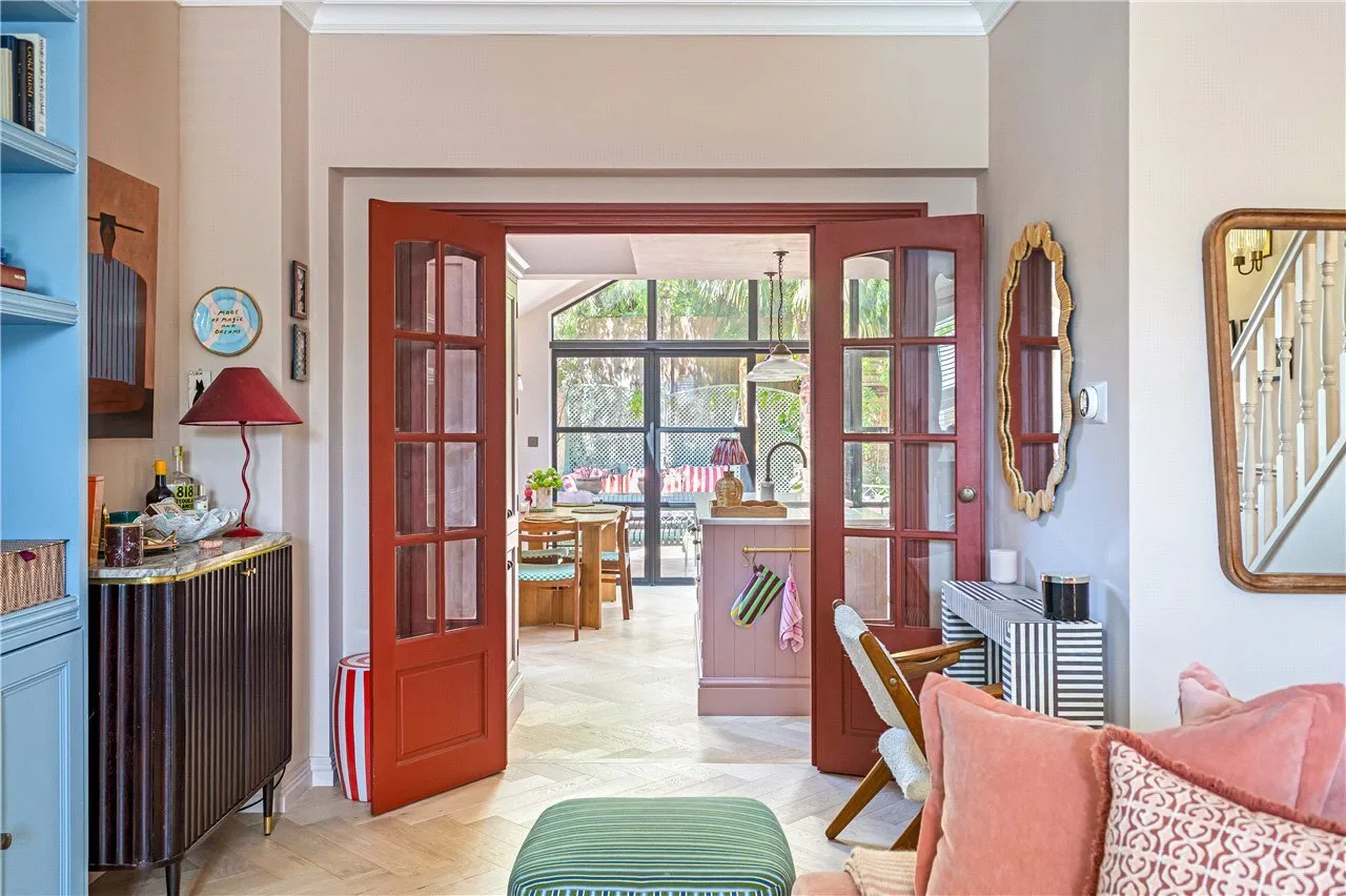 Beverley Cottages, London, SW15, photo 6