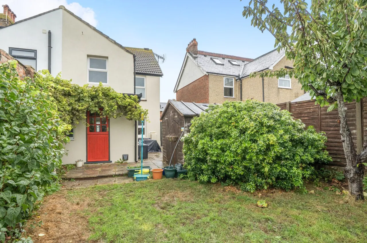 East Street, Selsey, PO20, photo 18
