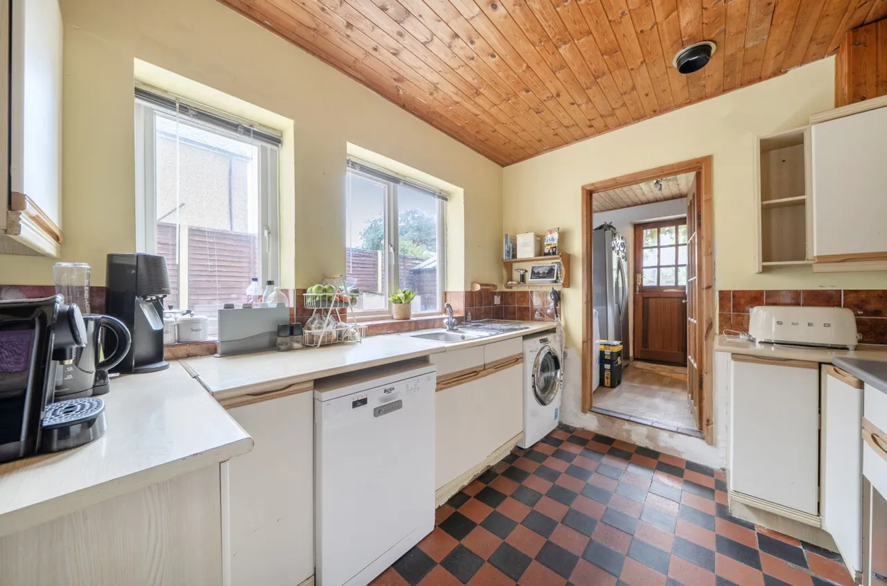 East Street, Selsey, PO20, photo 10
