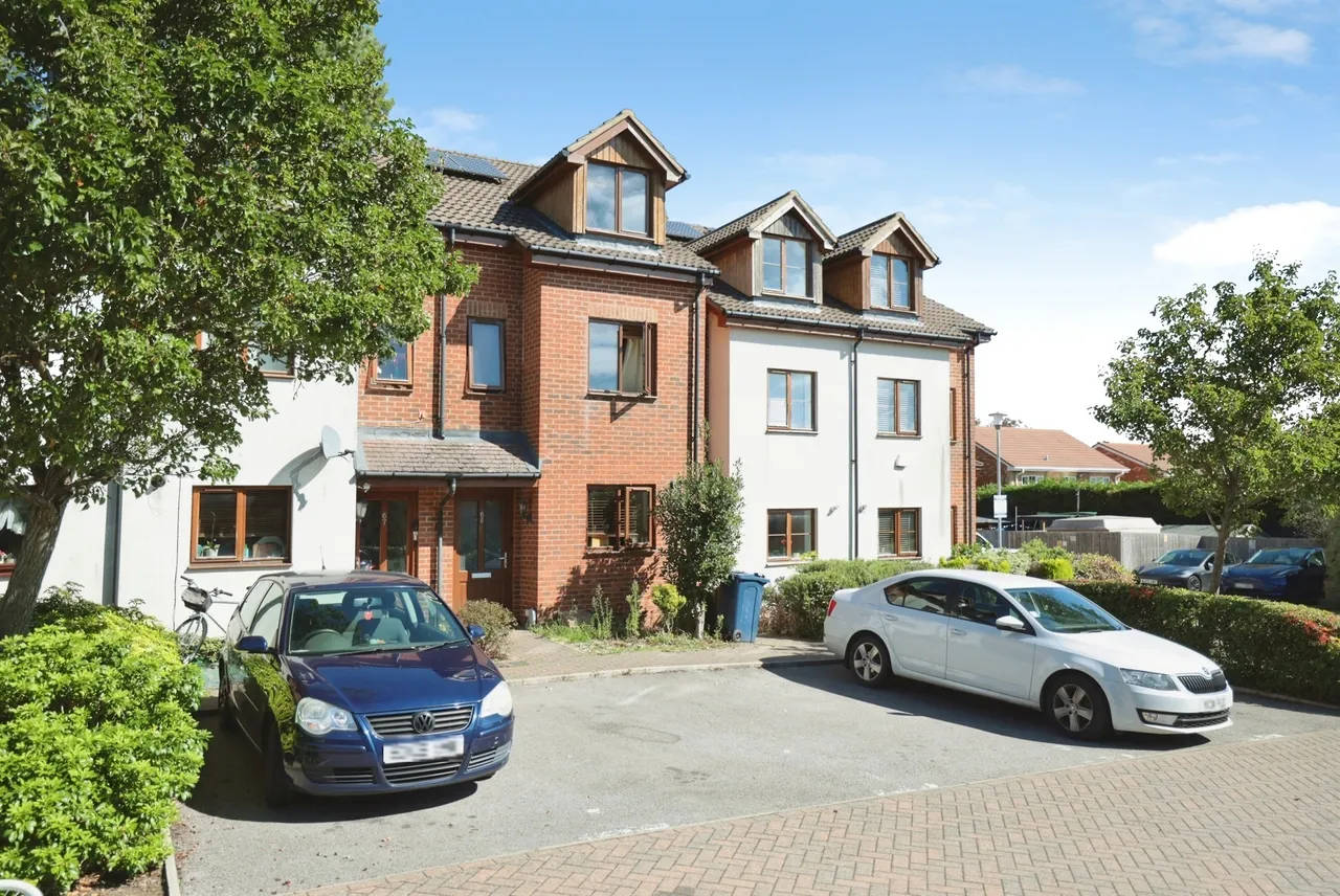 John North Close, High Wycombe, HP11, photo 17