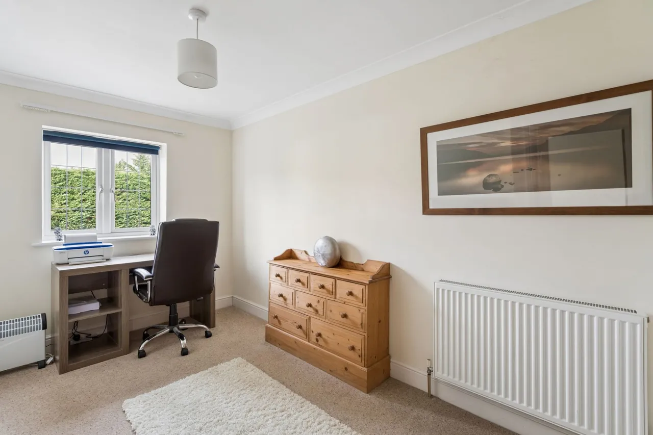Downley Road, Naphill, HP14, photo 9