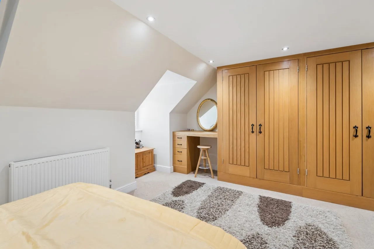 Downley Road, Naphill, HP14, photo 13