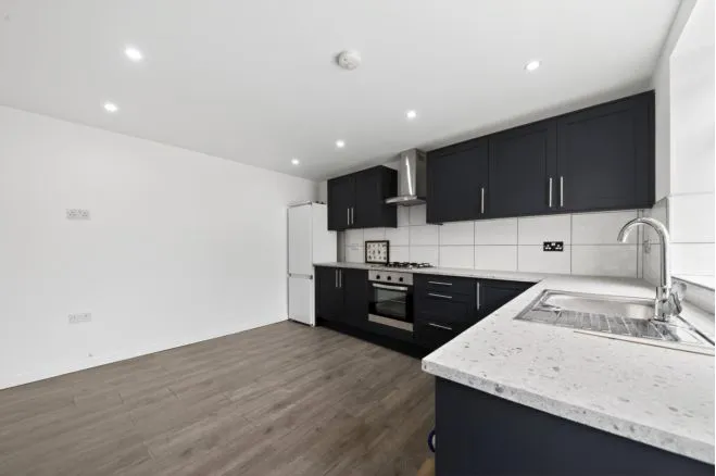 Eastbrook Drive, Romford, RM7, photo 25