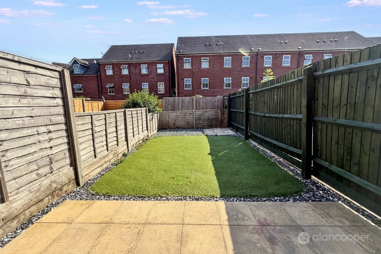 Kenilworth Drive, Weavers Green, CV11, photo 13