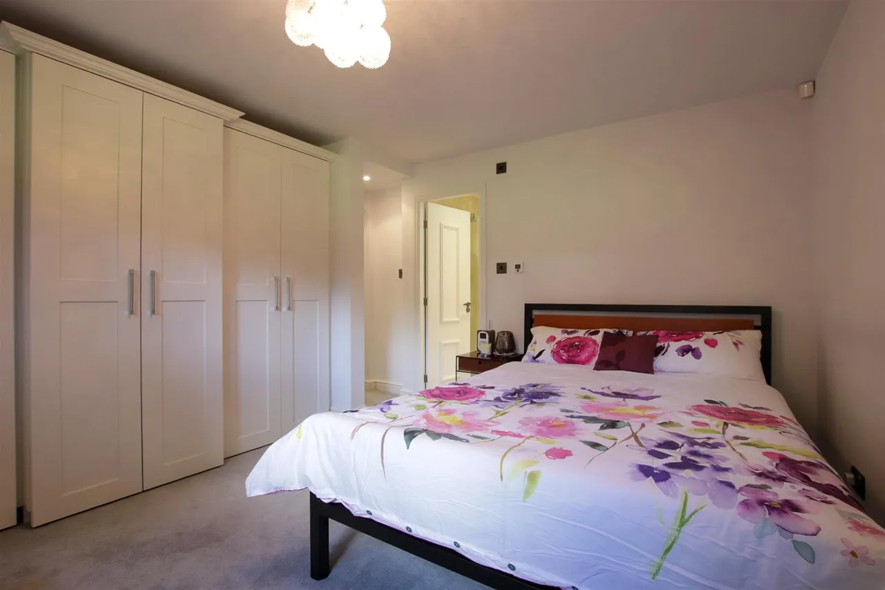 Park Road, Bowdon, WA14, photo 11