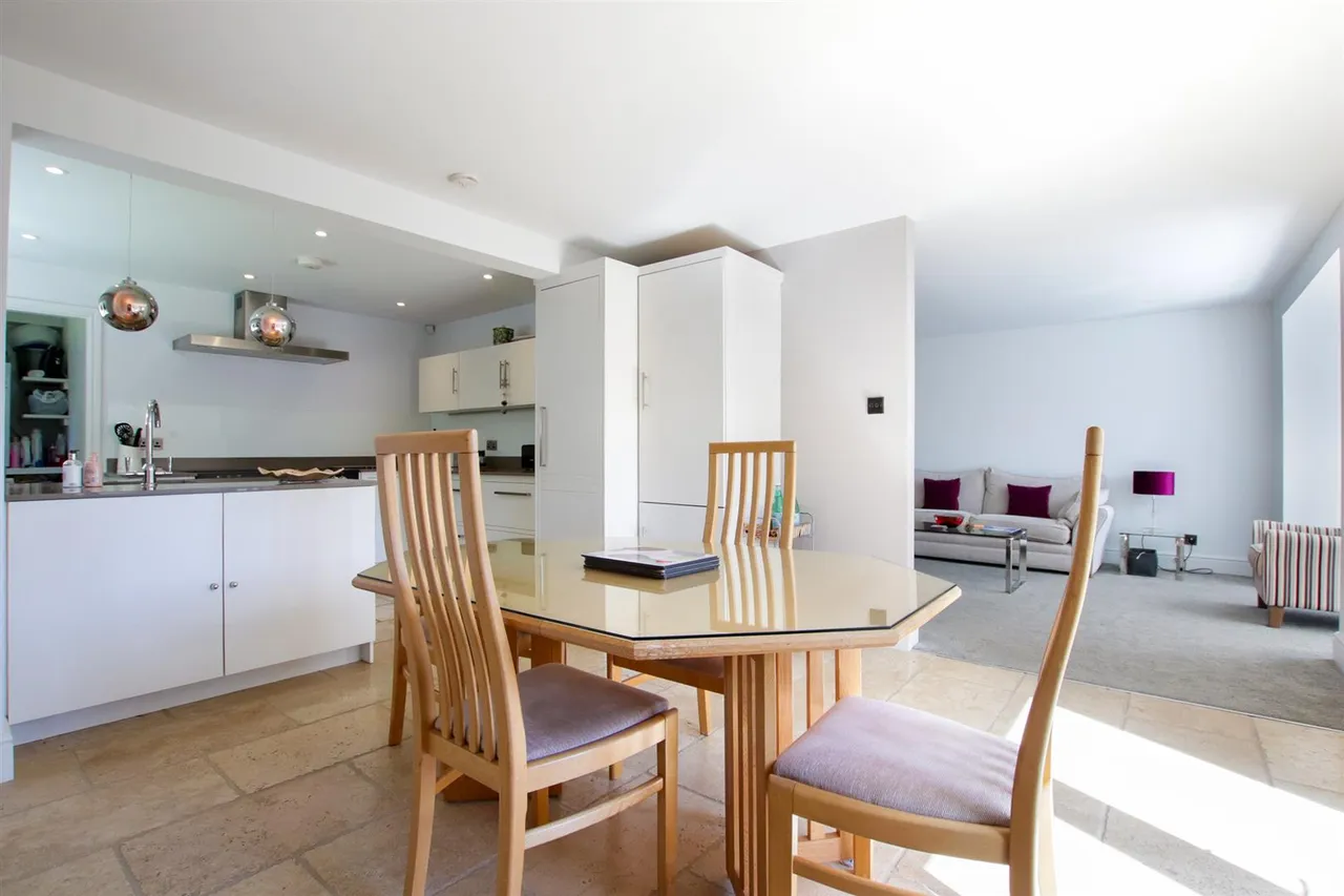 Park Road, Bowdon, WA14, photo 8