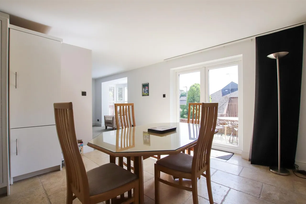 Park Road, Bowdon, WA14, photo 9