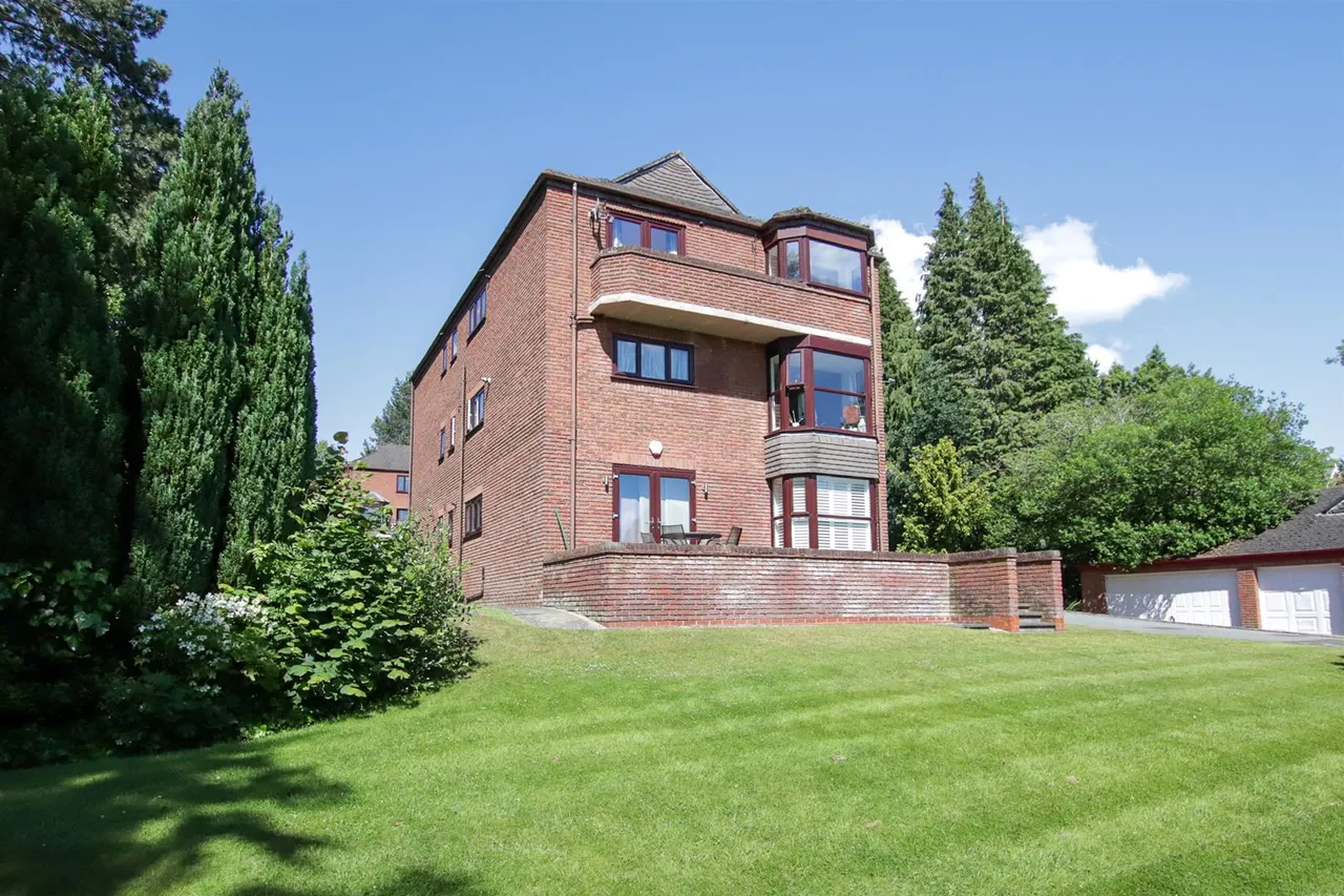 Park Road, Bowdon, WA14, photo 2