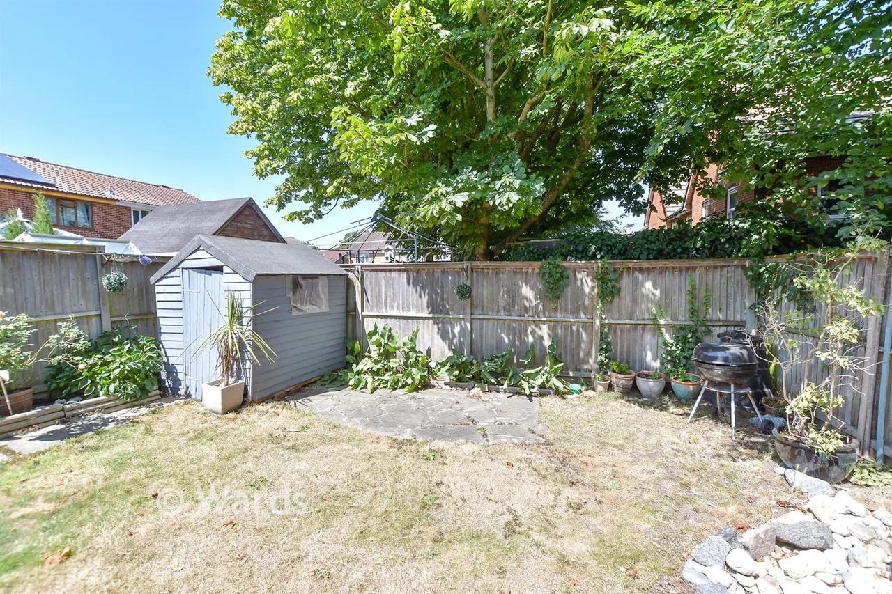 Naseby Avenue, Folkestone, CT20, photo 14