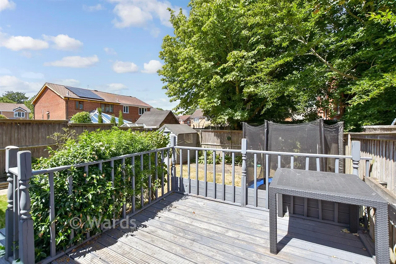 Naseby Avenue, Folkestone, CT20, photo 13