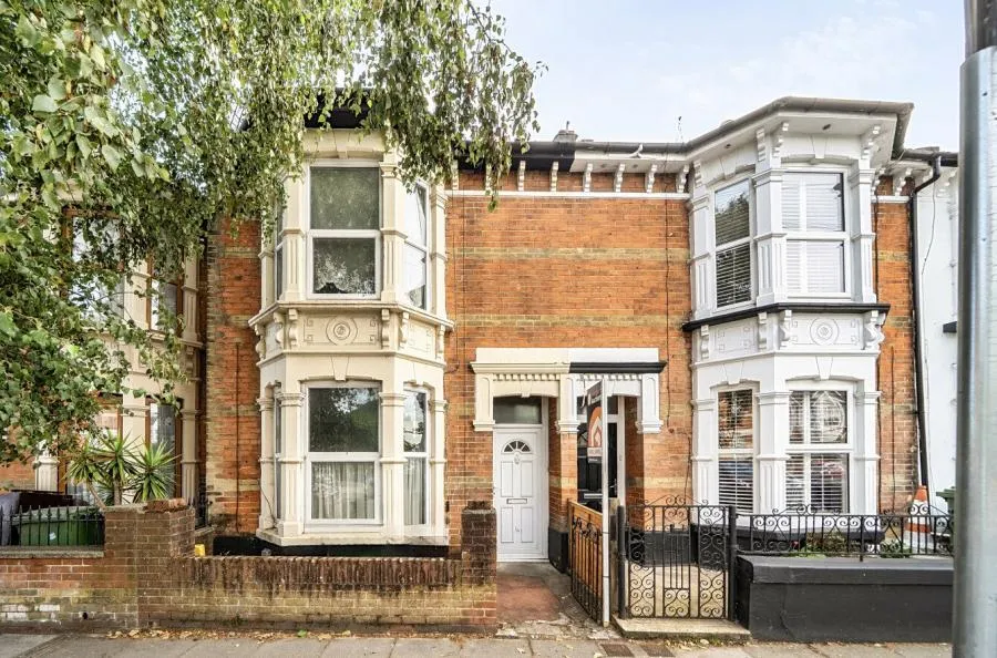 Devonshire Avenue, Southsea, PO4, photo 12