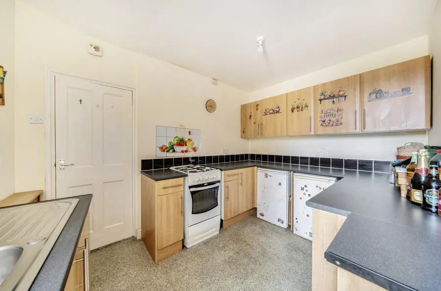 Devonshire Avenue, Southsea, PO4, photo 5