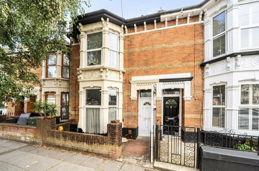 1 bed property for sale, Devonshire Avenue, Southsea, PO4