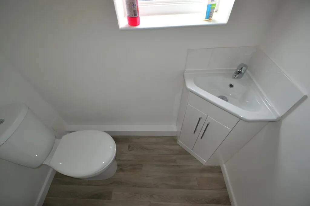 Boughey Road, Newport, photo 7