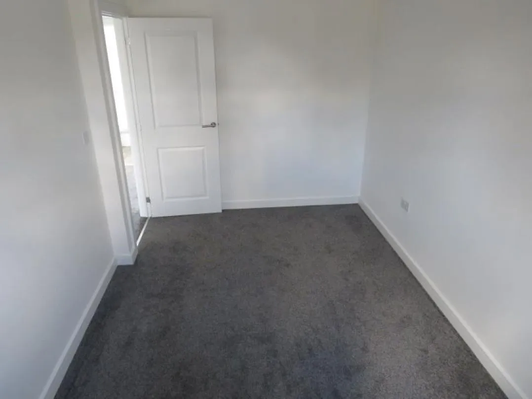 Erasmus Drive, Nightingale Quarter, DE1, photo 4