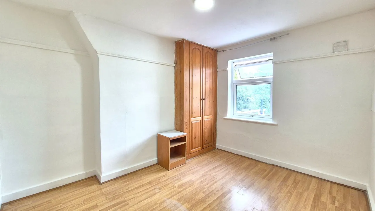 Martindale Road, Hounslow, TW4, photo 3