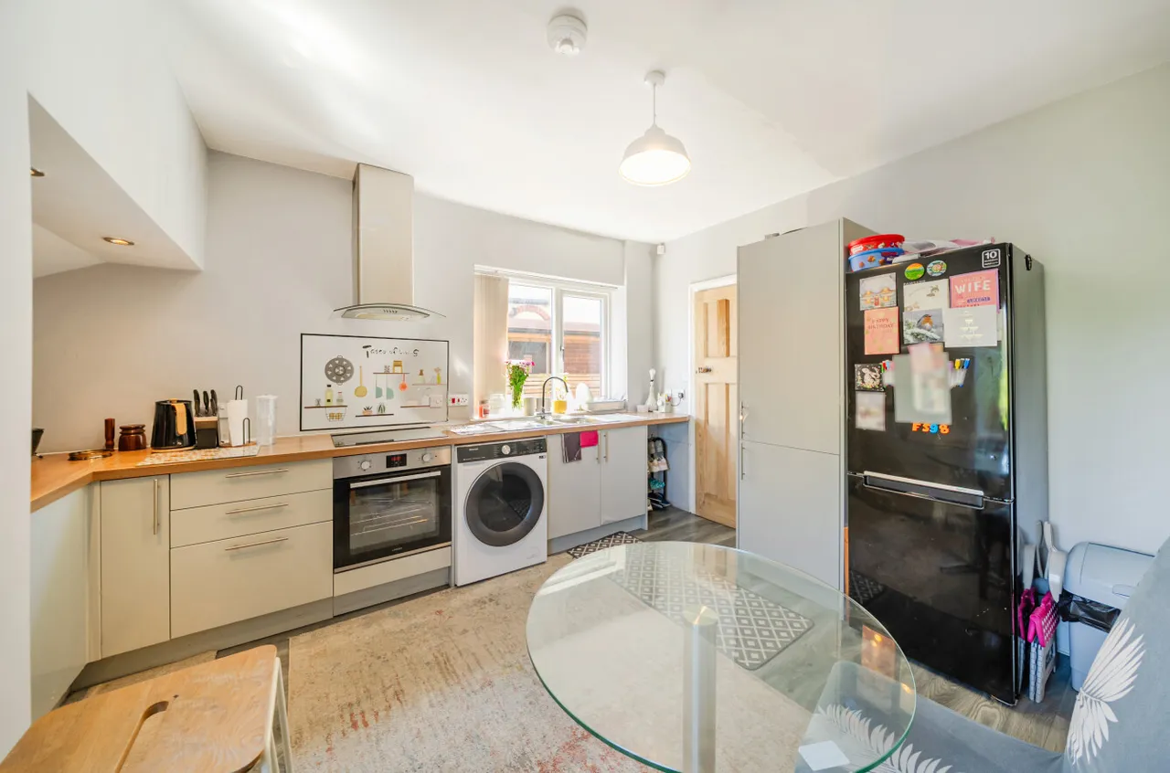 Stonefall Avenue, Harrogate, HG2, photo 5