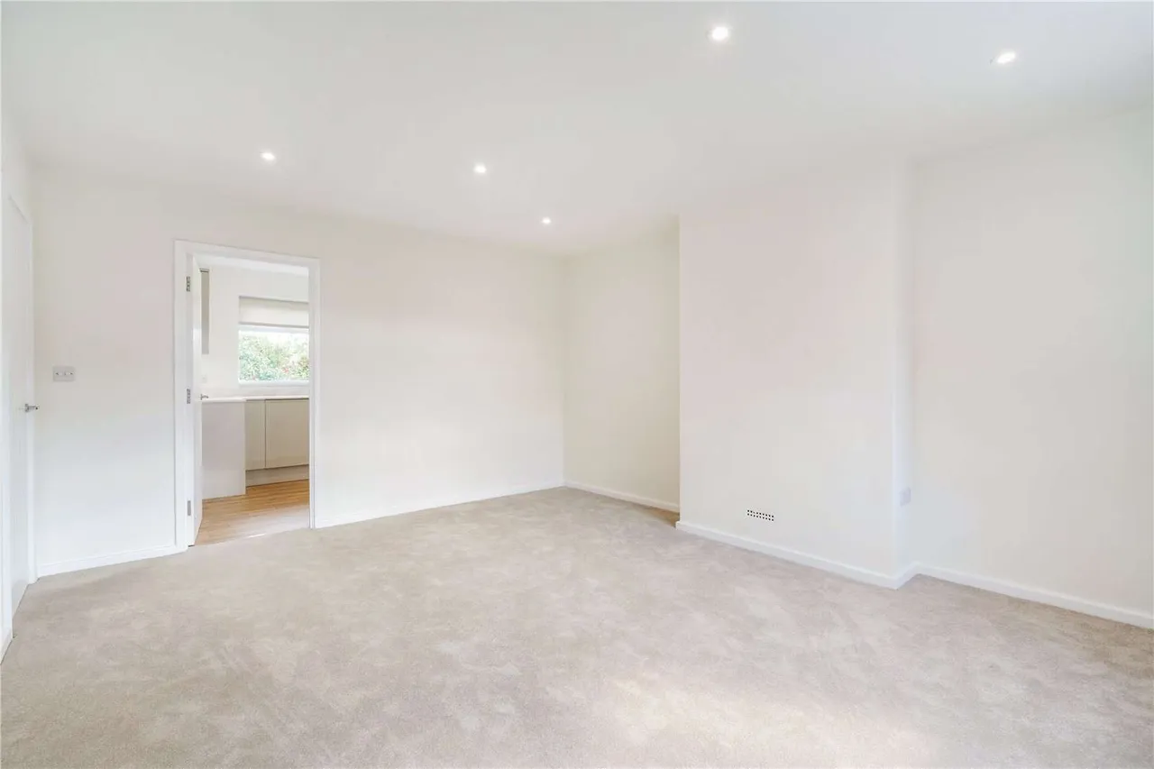Walton Manor Court, Oxford, OX2, photo 3