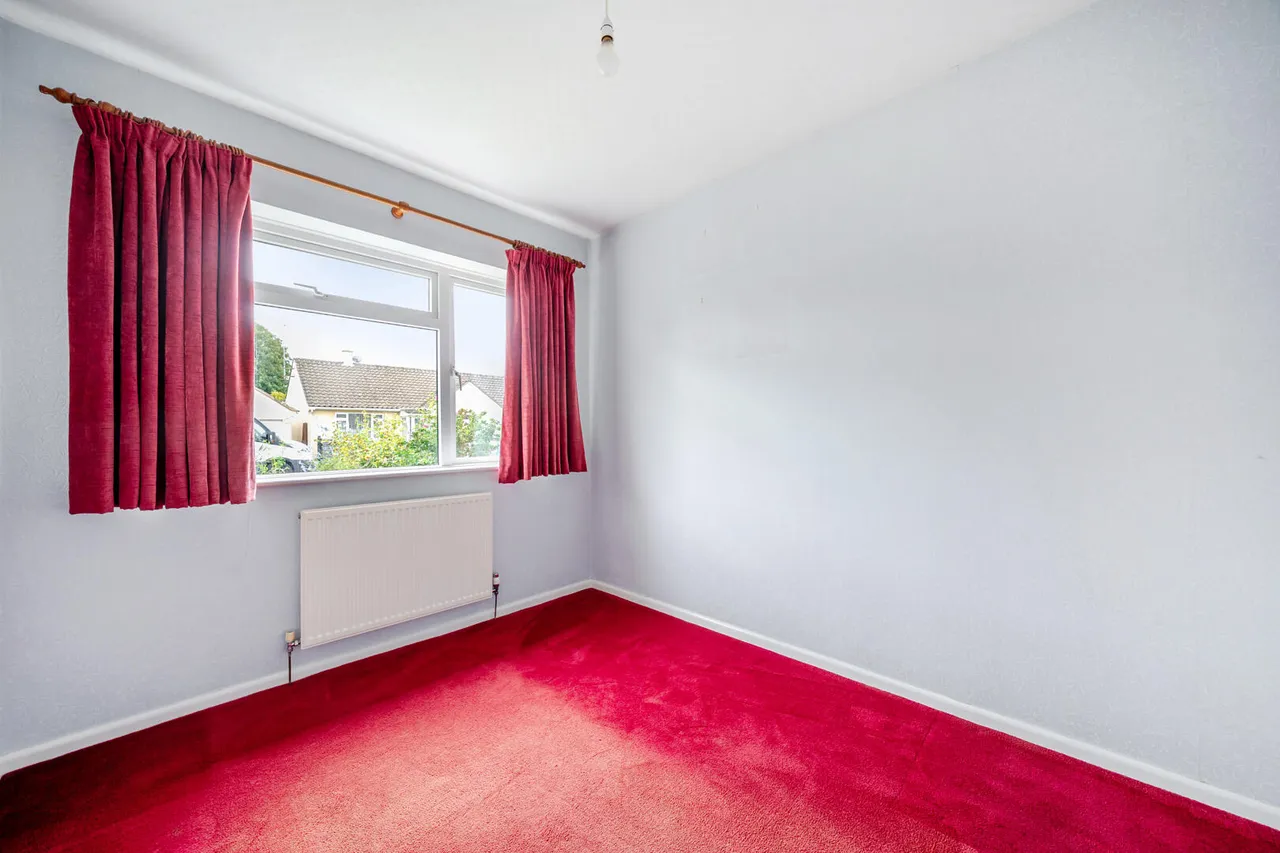 Cleveland Gardens, Trowbridge, BA14, photo 13
