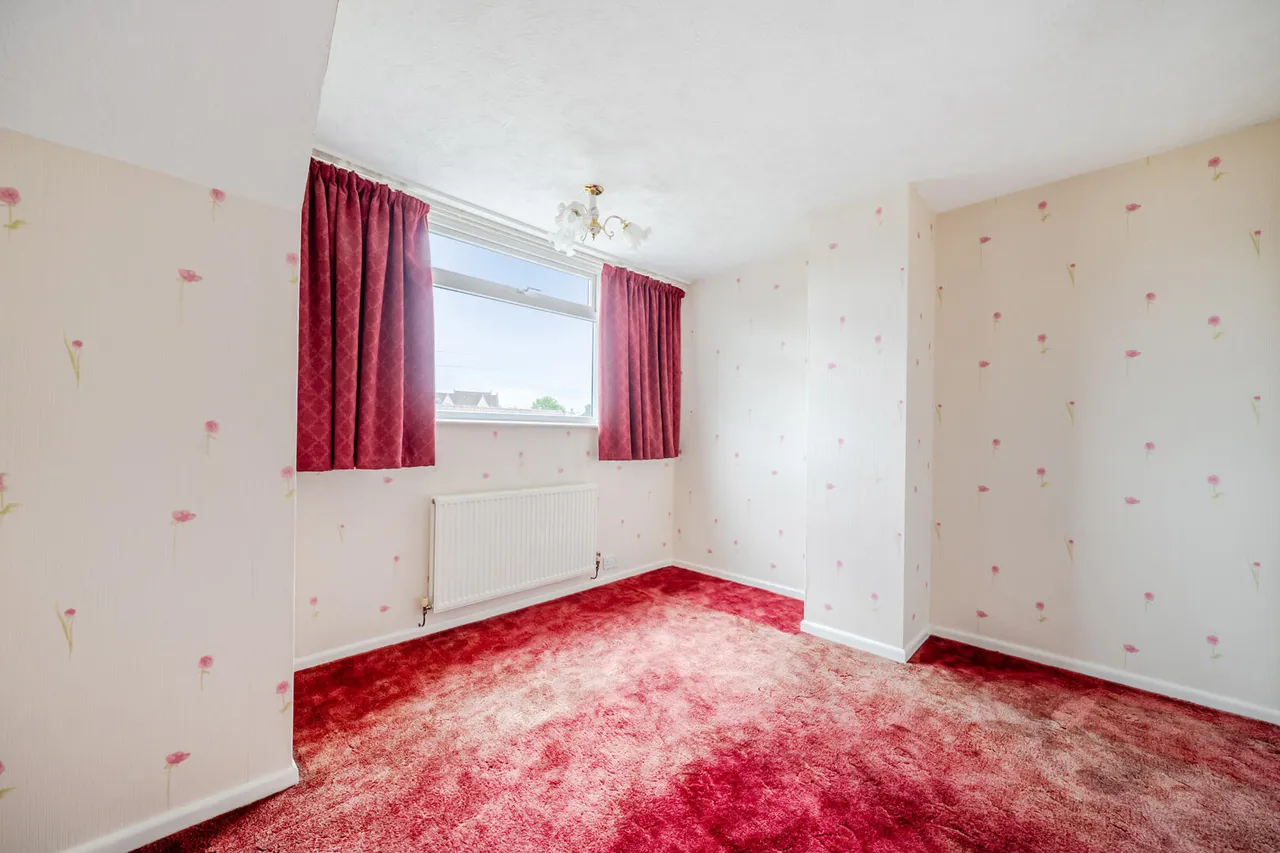 Cleveland Gardens, Trowbridge, BA14, photo 14