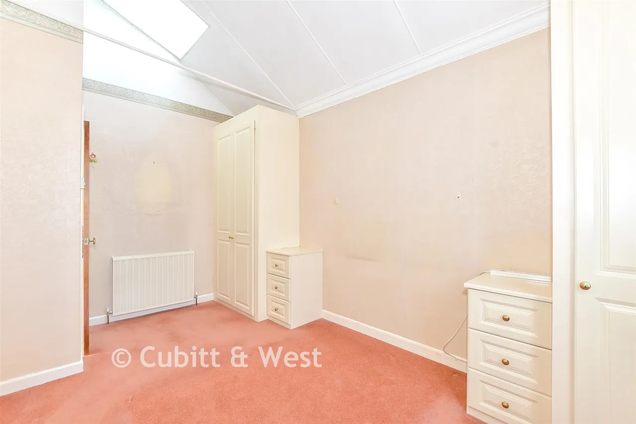 Baileys Road, Southsea, PO5, photo 6