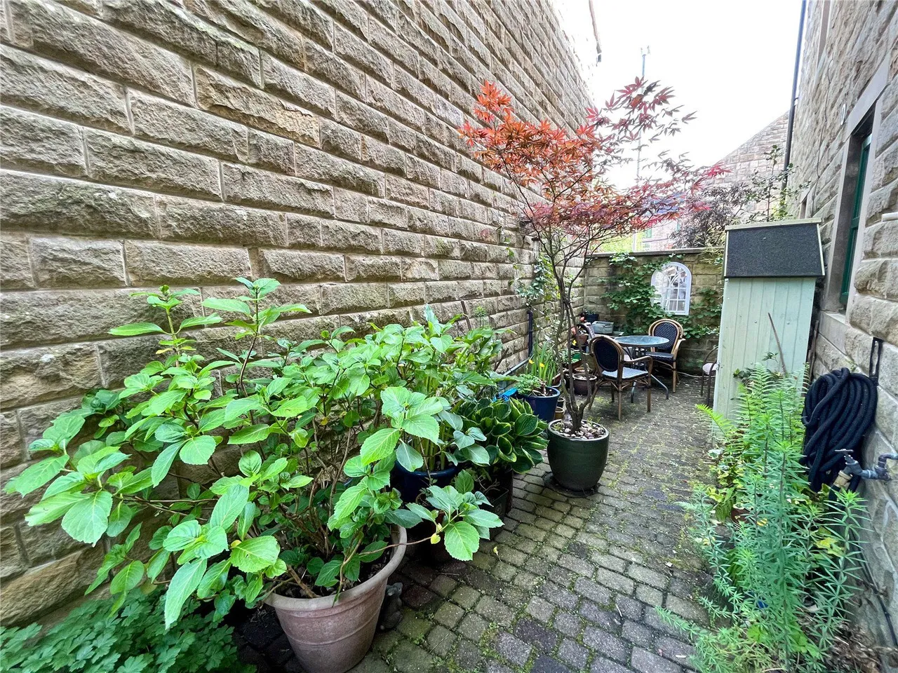 Hopkinson Close, Uppermill, OL3, photo 12