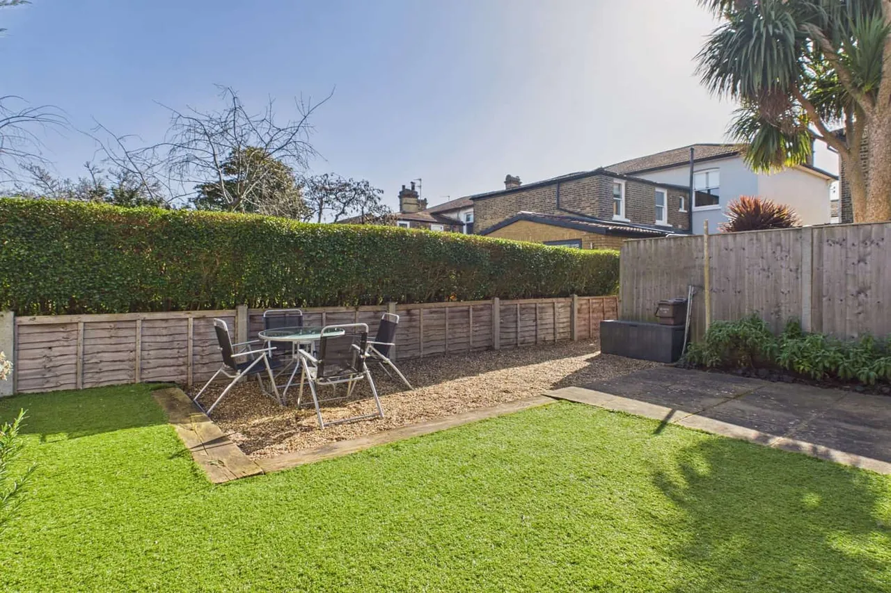 Colliers Wood, London, SW17 9DN, photo 14