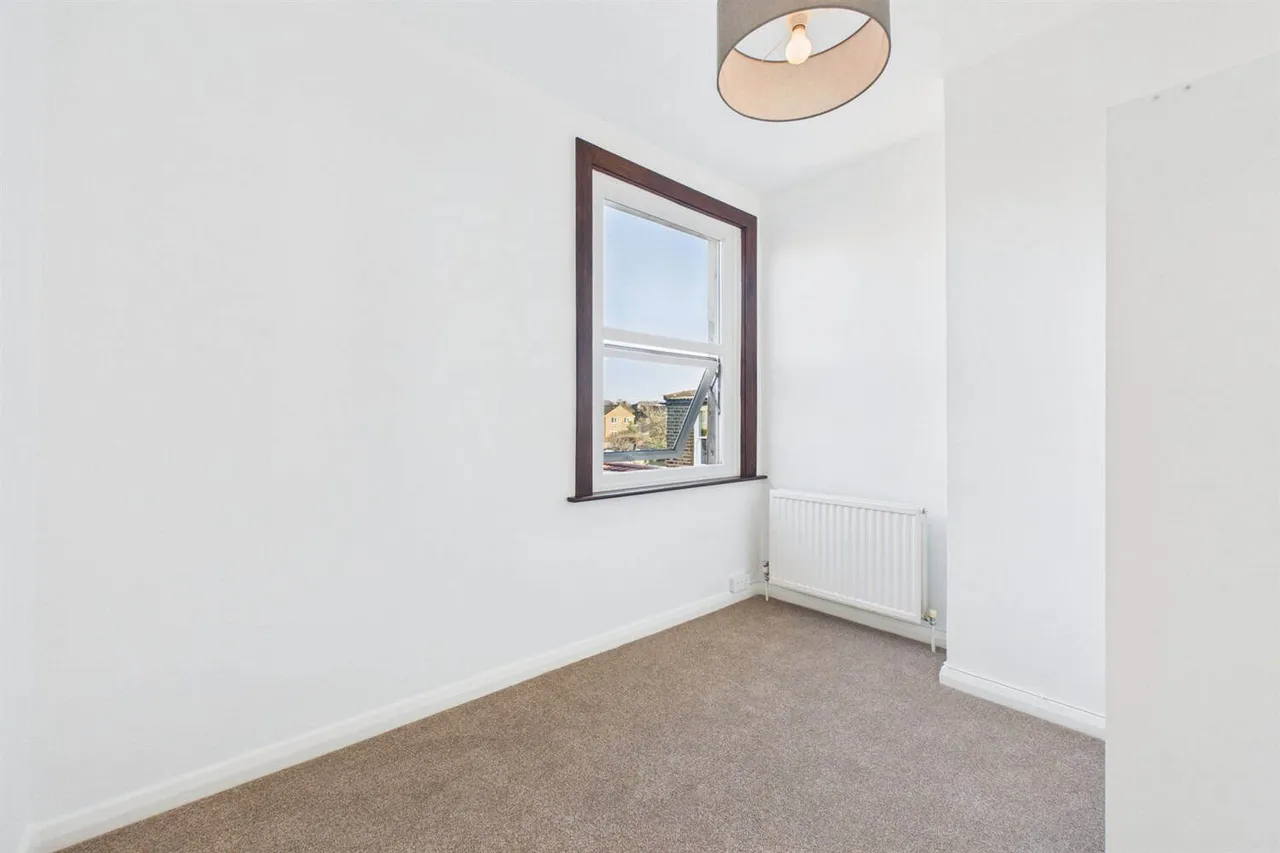 Colliers Wood, London, SW17 9DN, photo 10