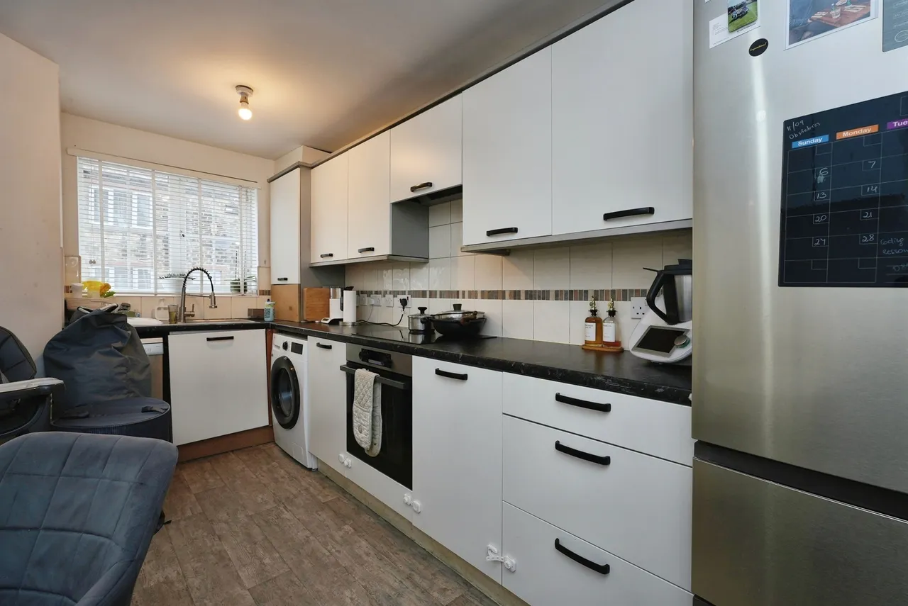 Park Lane, Bradford, BD5, photo 5