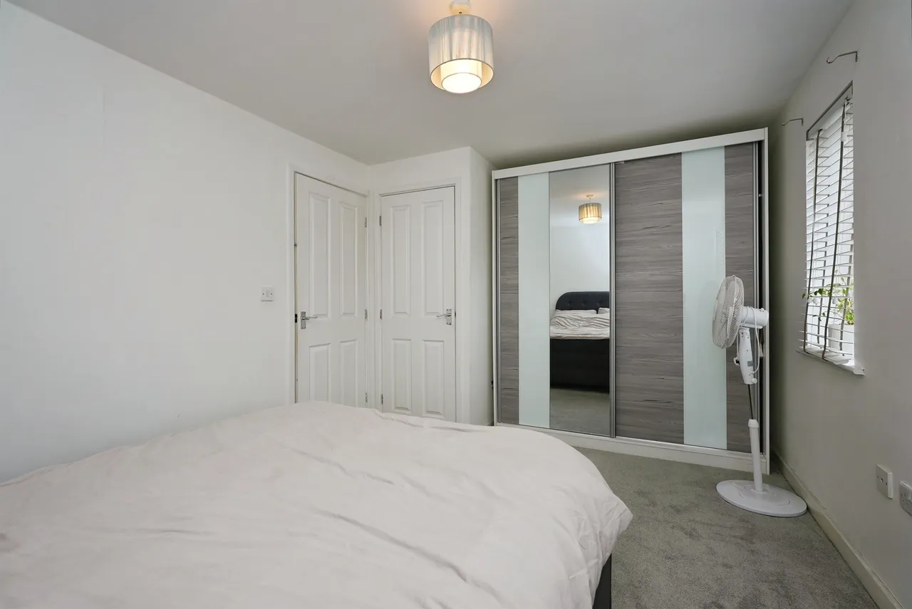 Park Lane, Bradford, BD5, photo 9