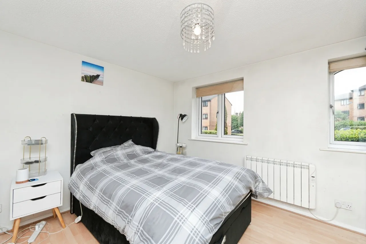 Armoury Road, London, SE8, photo 9