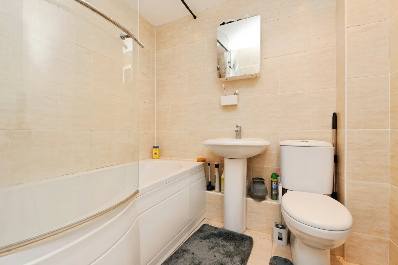 Armoury Road, London, SE8, photo 8