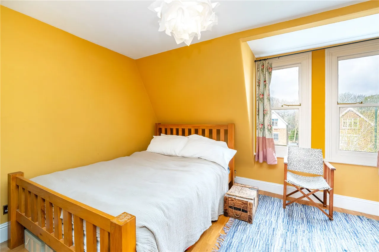 Wellington Road, Hampton Hill, TW12 1JT, photo 10
