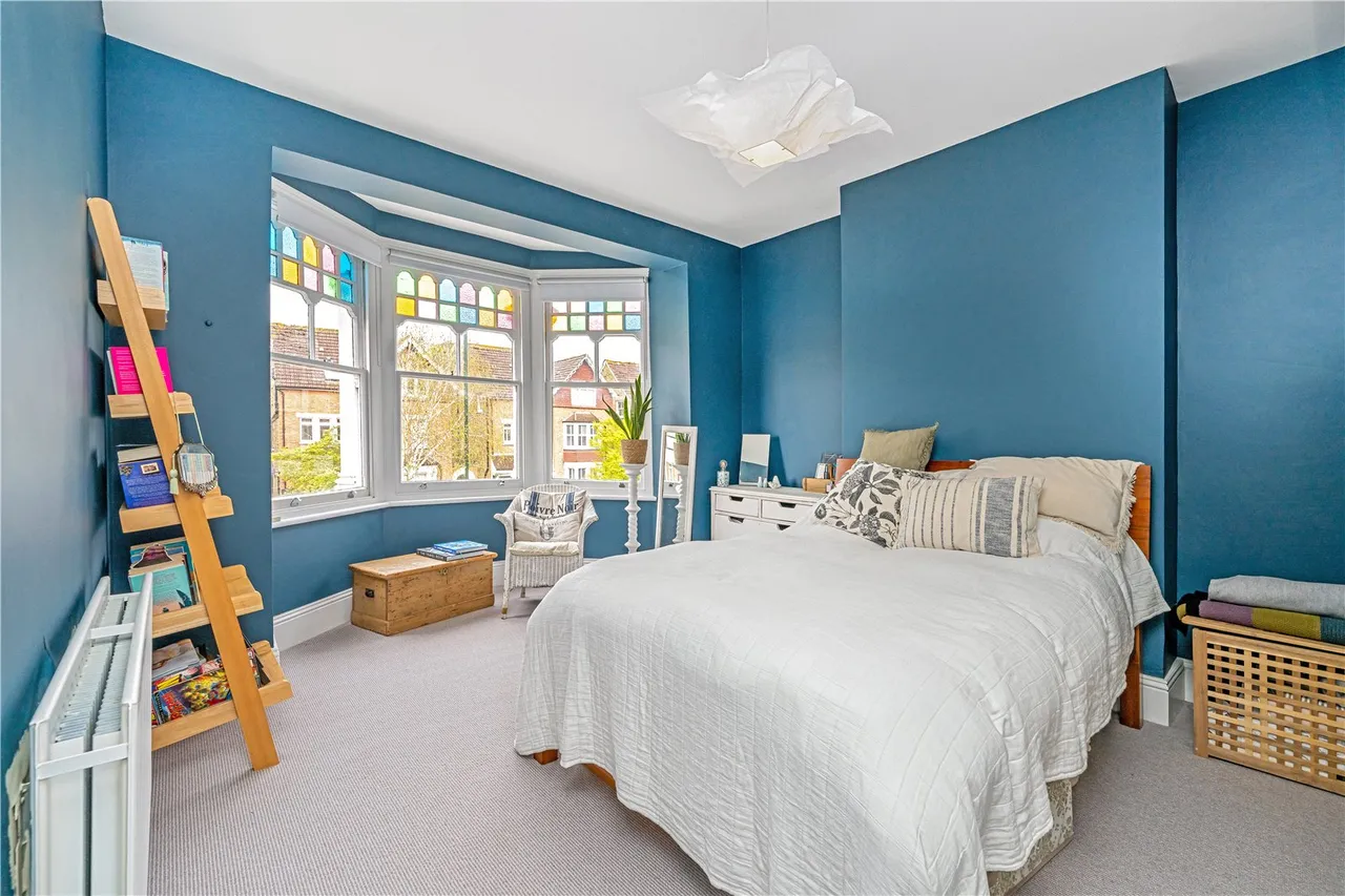 Wellington Road, Hampton Hill, TW12 1JT, photo 9