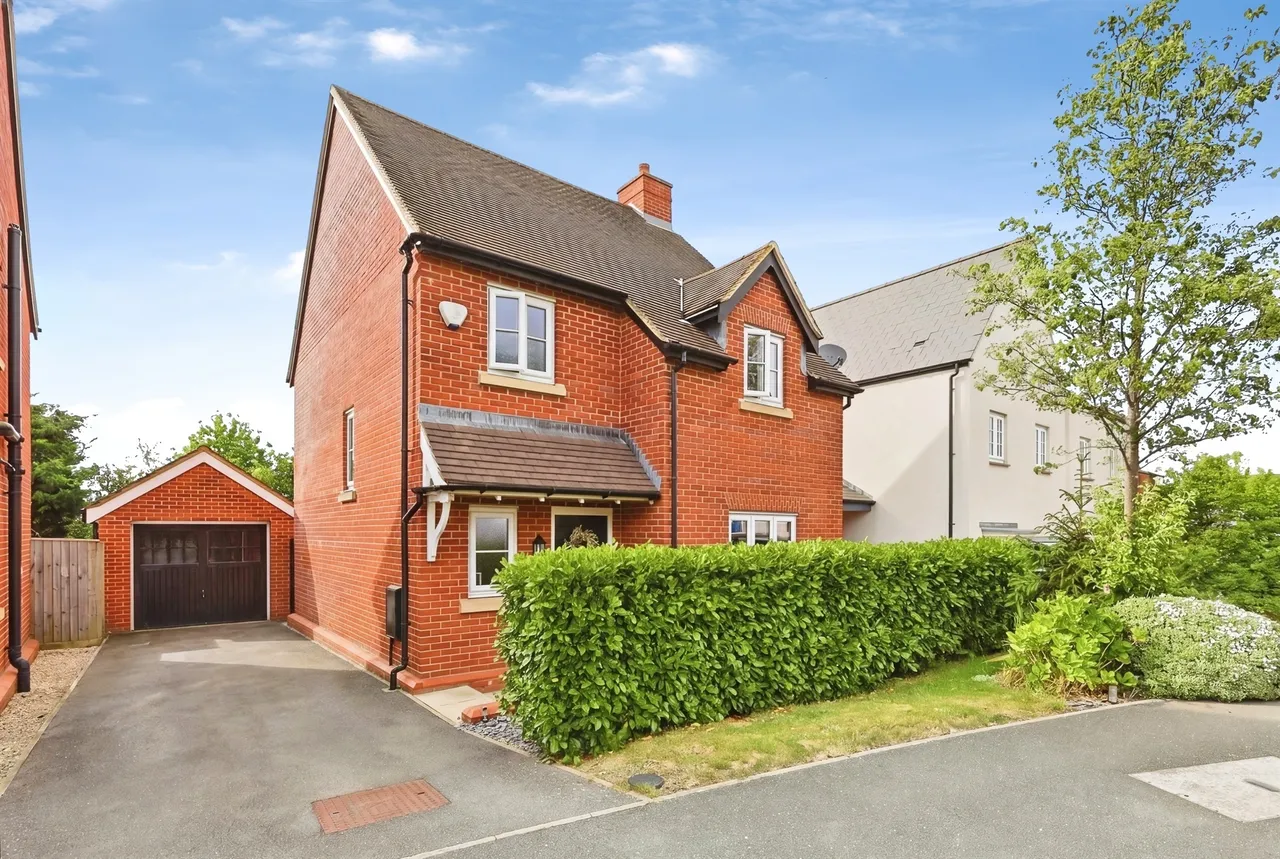 3 bed house for sale, Sorrel Crescent, Wootton, NN4