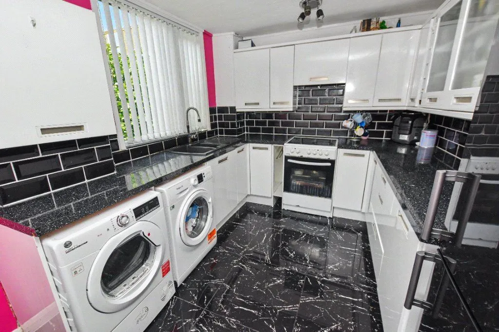 Bawn Gardens, Leeds, LS12, photo 5