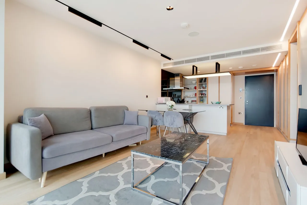 Apartment 1209, Manhattan Loft Apartments, 20 International Way, London, photo 5
