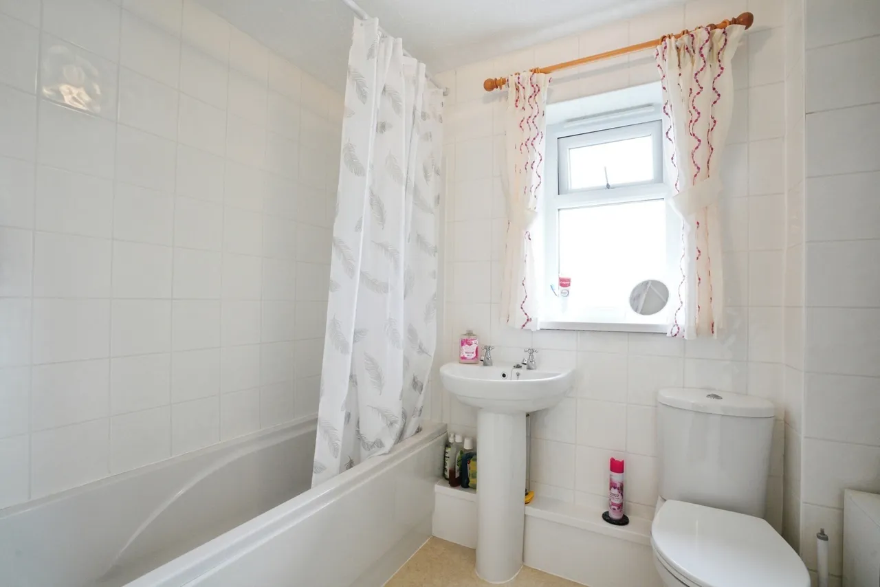 Meadow Rise, Penwithick, PL26, photo 11
